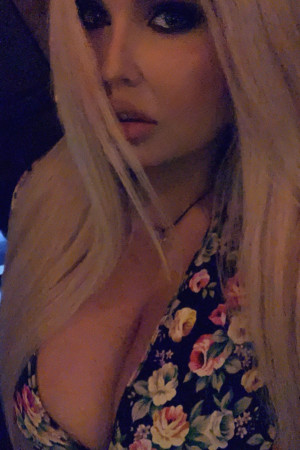 Escort girl Илона транссексуалка